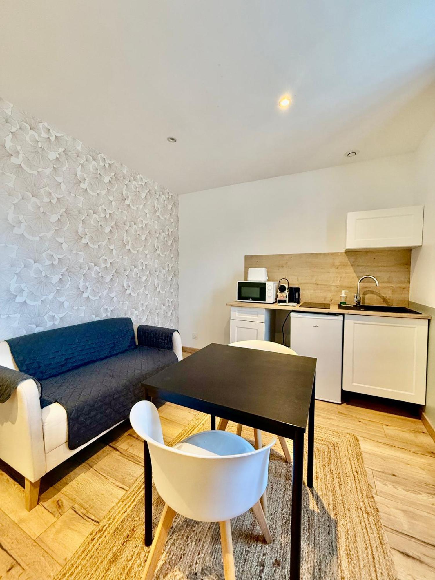 Limoges Sud-Lescinqsuites-L'Eden - Dabnb Exterior photo